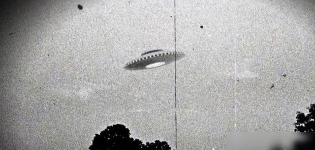 飞碟是否真的存在，目击者看到的很可能是天文大气现象
