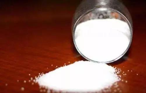 谷氨酸钠是什么东西，由钠离子与谷氨酸根离子形成的盐