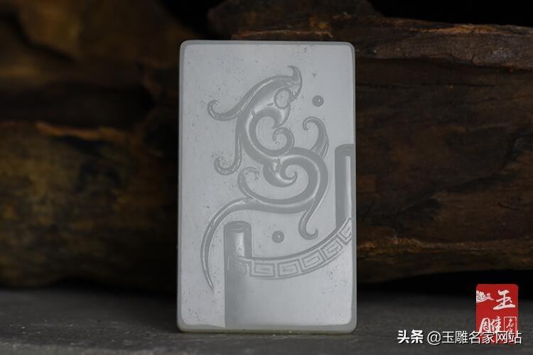 龙在中国的象征意义(中国龙的寓意和象征风水)